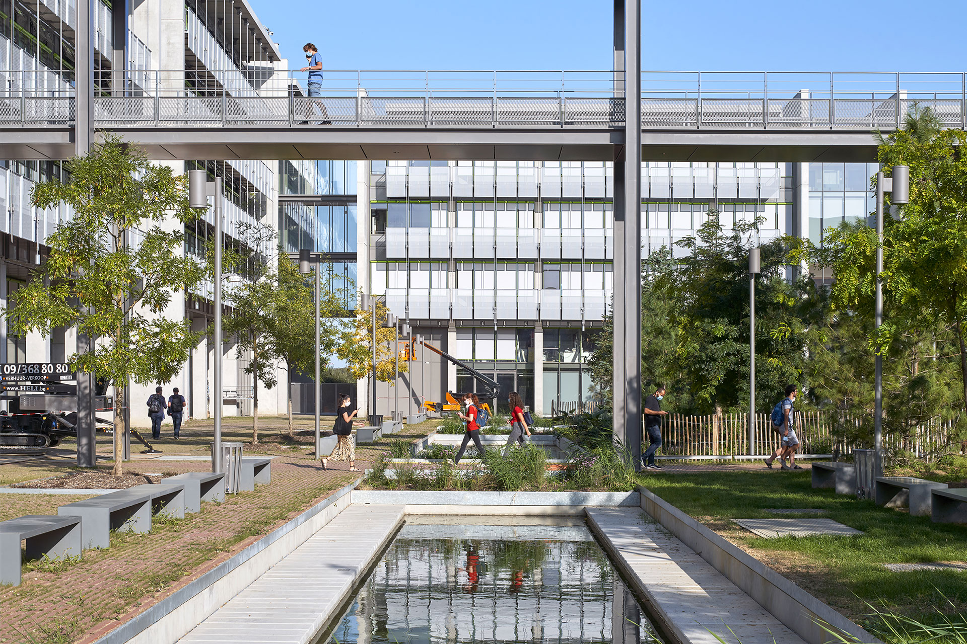 Garden of ENS Paris-Saclay - Photo credit: Michel Denancé (RPWB)