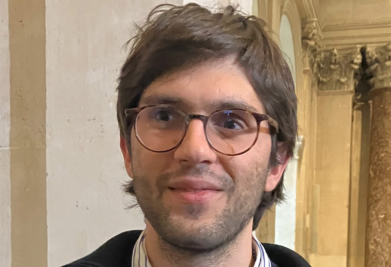 Édouard Bonnet, chercheur CNRS et alumni du département d'enseignement et de recherche Informatique (promotion 2008)