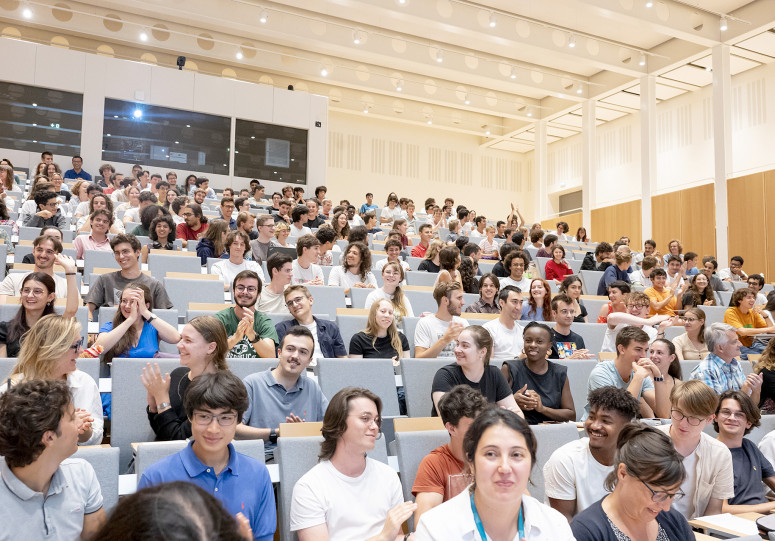 Les nouveaux élèves et étudiants de l'ENS Paris-Saclay