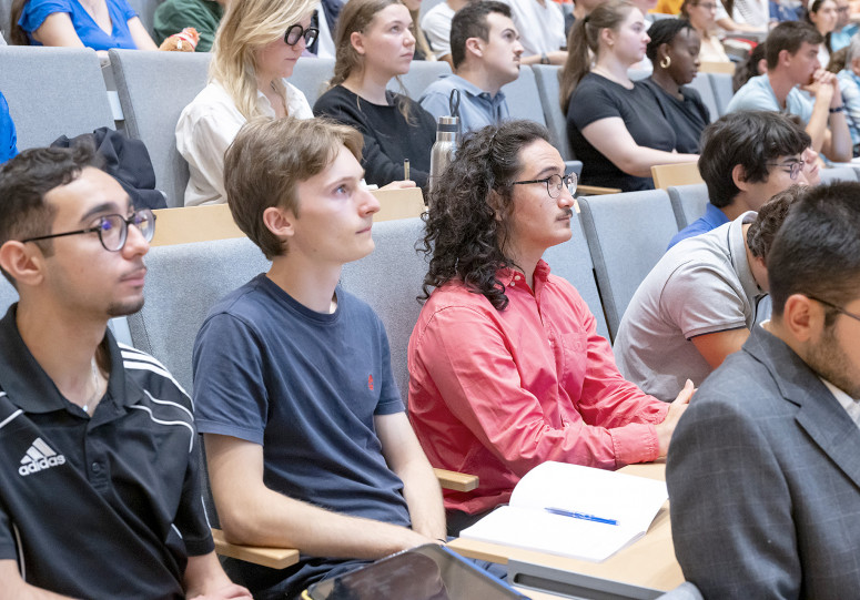 Les nouveaux élèves et étudiants de l'ENS Paris-Saclay