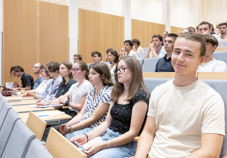 Les nouveaux élèves et étudiants de l'ENS Paris-Saclay